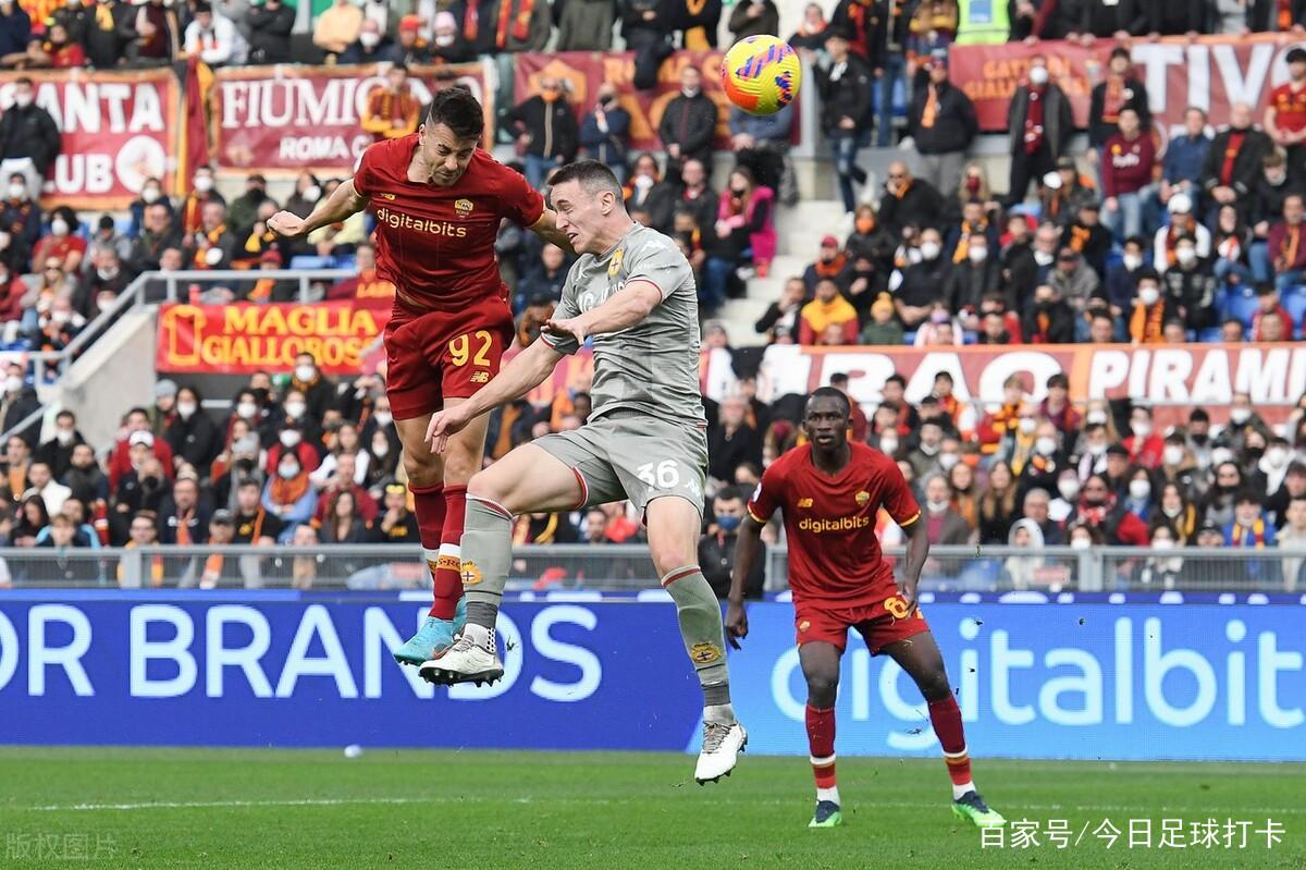 关于豪门对决场面激烈,球员们拼尽全力,争夺胜利的激情的信息 关于豪门对决场面激烈,球员们拼尽全力,争夺胜利的激情的信息