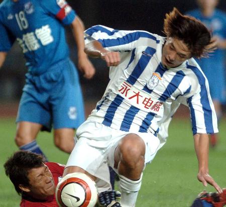 常州金德队主场比赛中获得宝贵三分