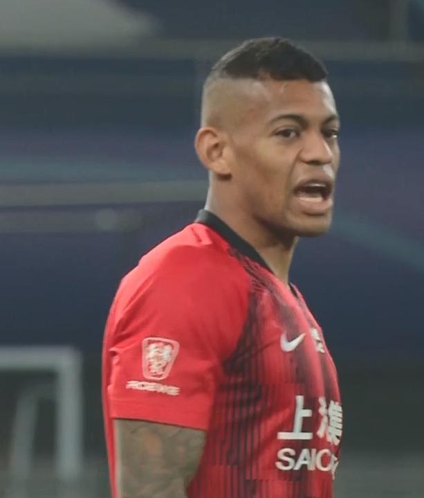 包含河南队惨败，面临关键时刻困境重重的词条