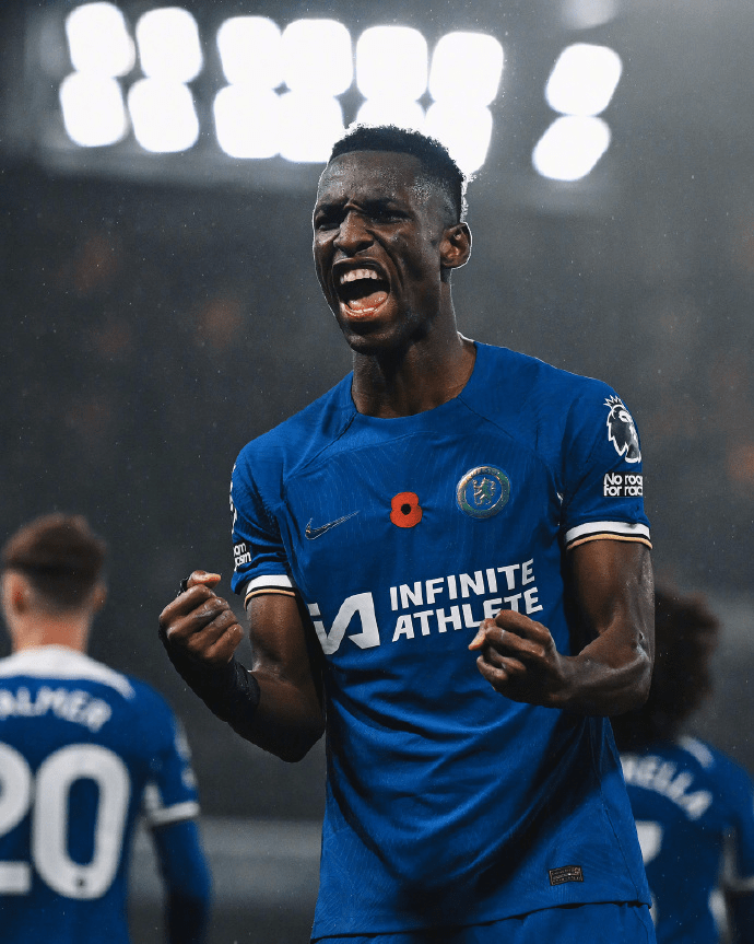 包含非洲联赛：强队崭露头角势不可挡的词条