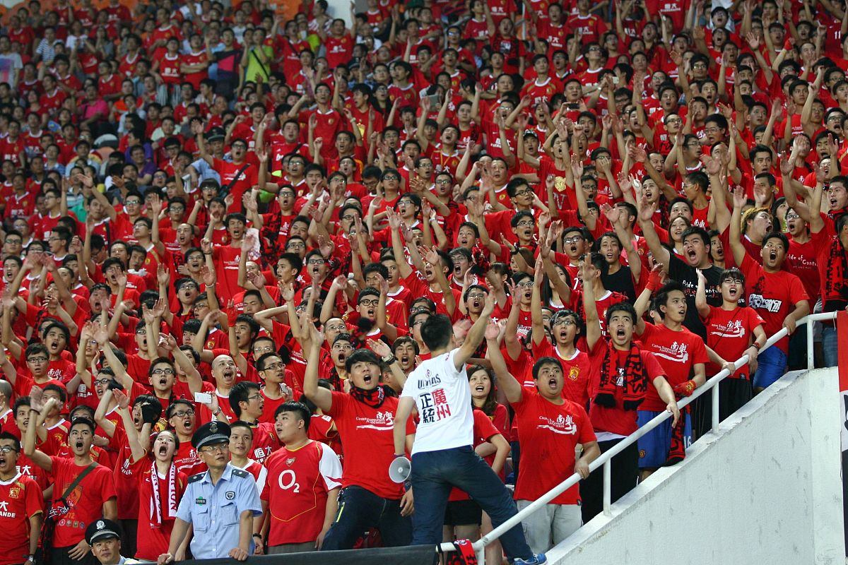 包含恒大赢得胜利，成功晋级亚冠八强的词条