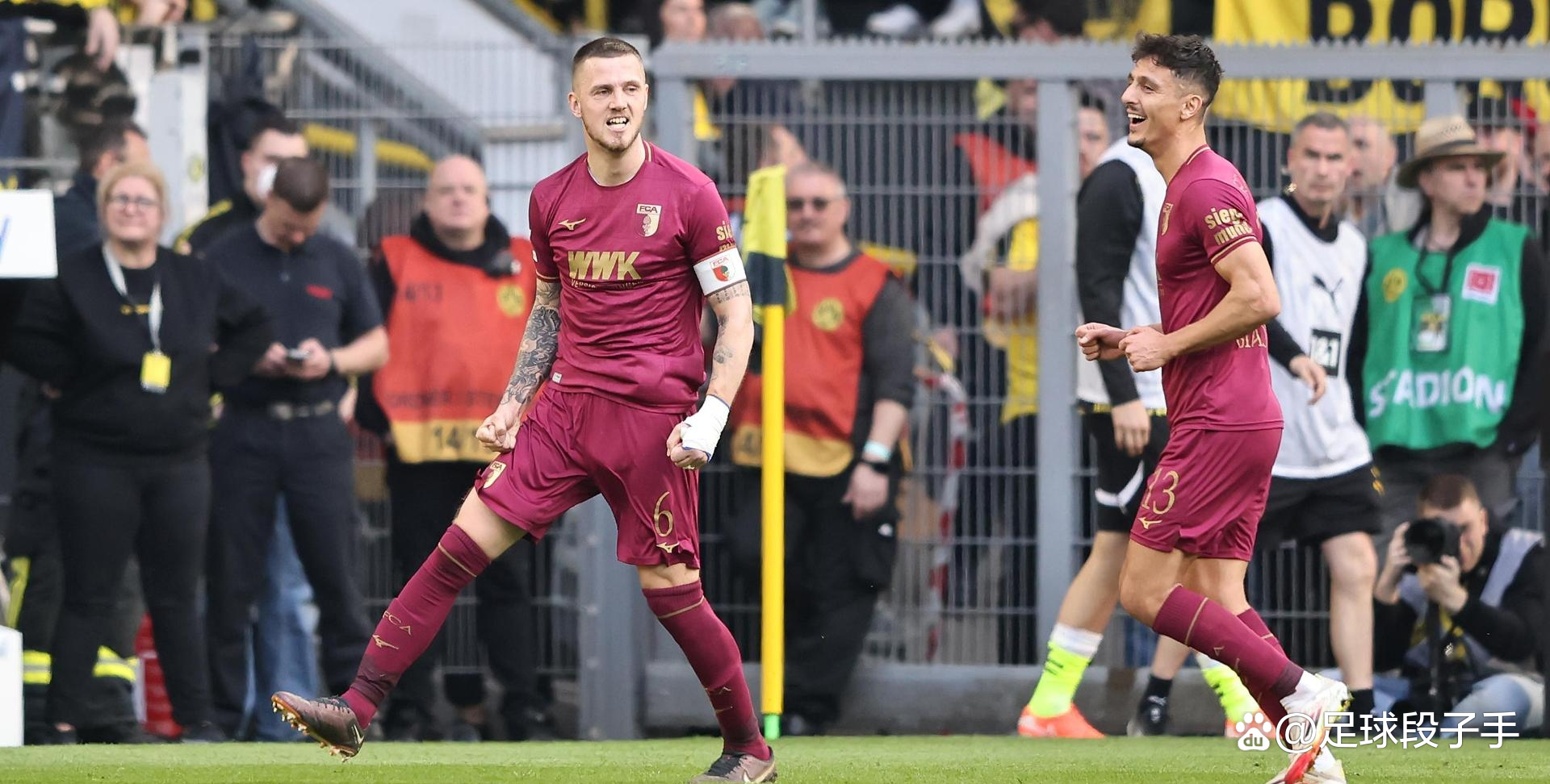 包含多特蒙德在主场力克奥格斯堡,积分榜稳定上升的词条 包含多特蒙德在主场力克奥格斯堡,积分榜稳定上升的词条