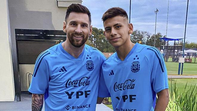 梅西神锋破门，巴黎逆转战胜皇马