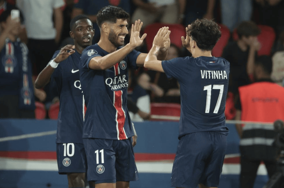 包含巴黎圣日耳曼不敌对手，遗憾失去领跑位置的词条