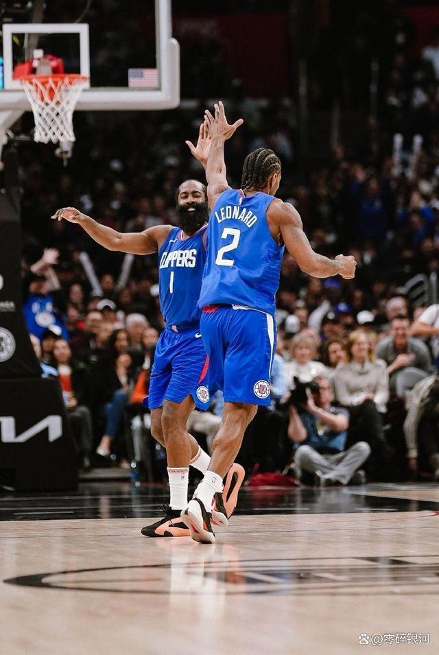 关于太阳全队表现出色，主场战胜快船获得开门红的信息