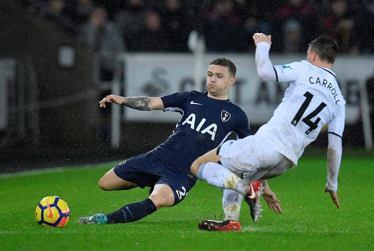 包含斯旺西客场击败对手，保级形势逐渐好转的词条