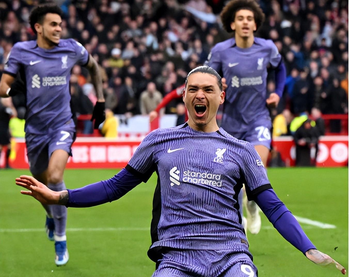 关于热刺客场逆转英超强队赢得关键三分的信息