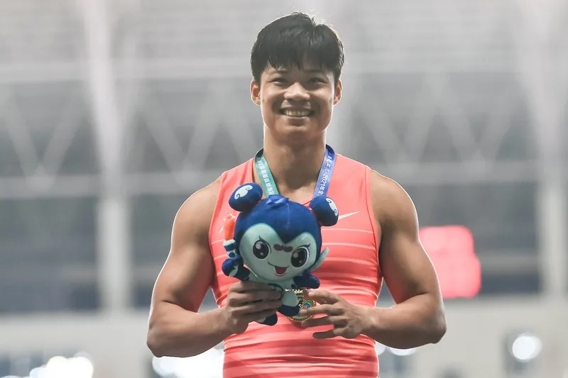 田径赛场冠军争夺,速度之争 田径赛场冠军争夺,速度之争