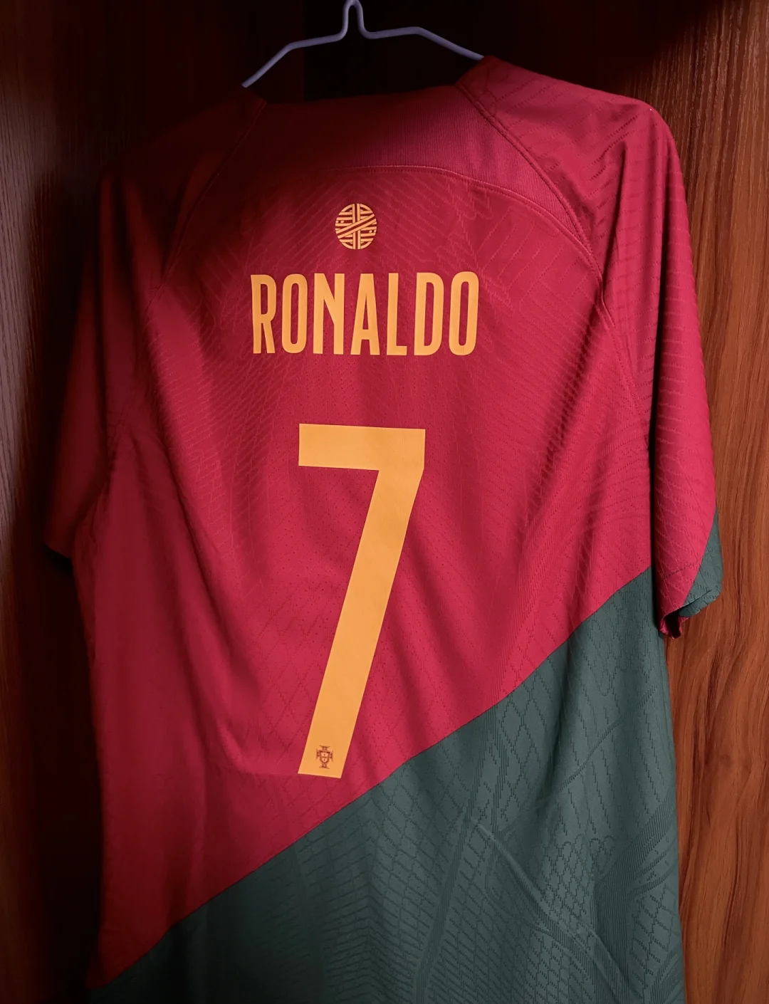 葡萄牙队在世界杯预选赛中紧随领跑