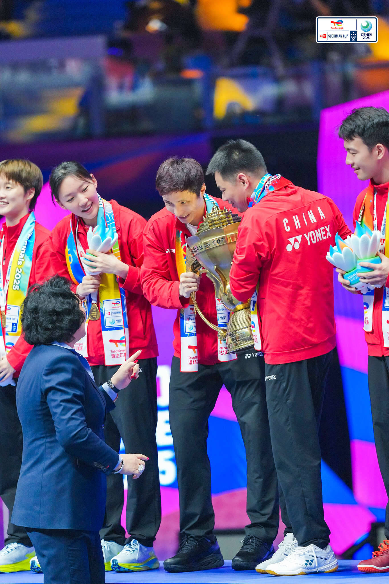 今日体育新闻一览,球队英雄出场 今日体育新闻一览,球队英雄出场