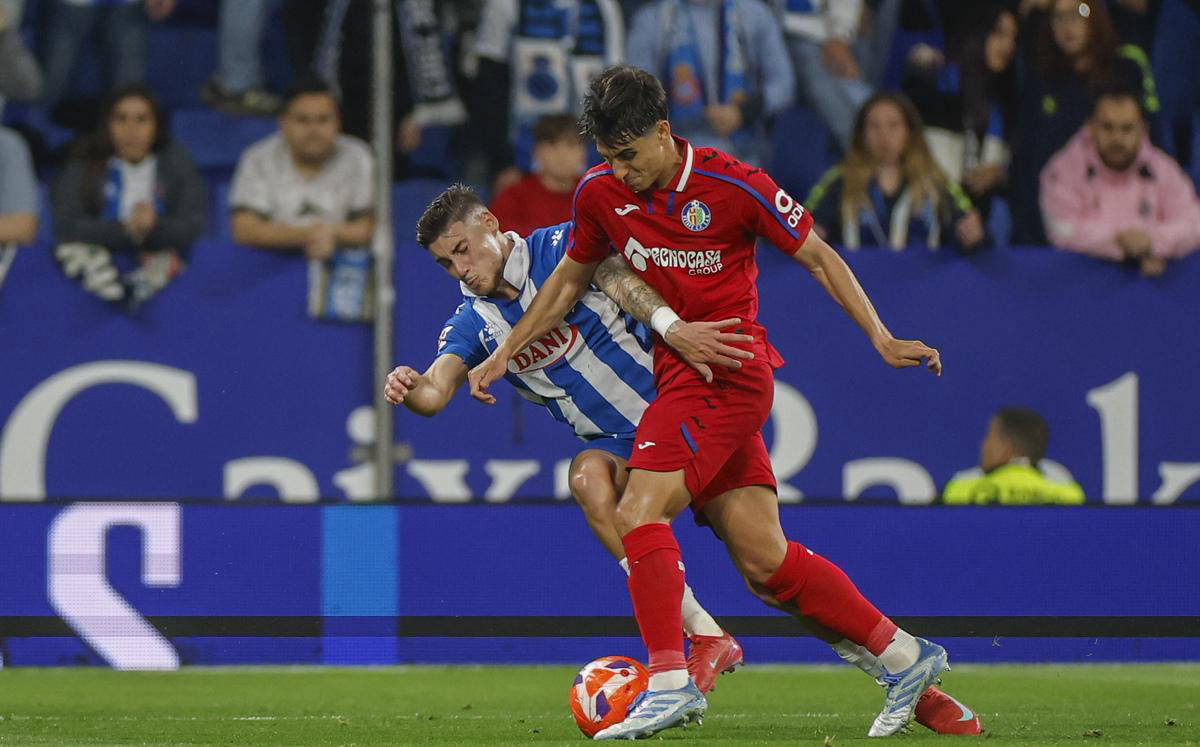 对手给球队带来激烈挑战需要用智慧应对