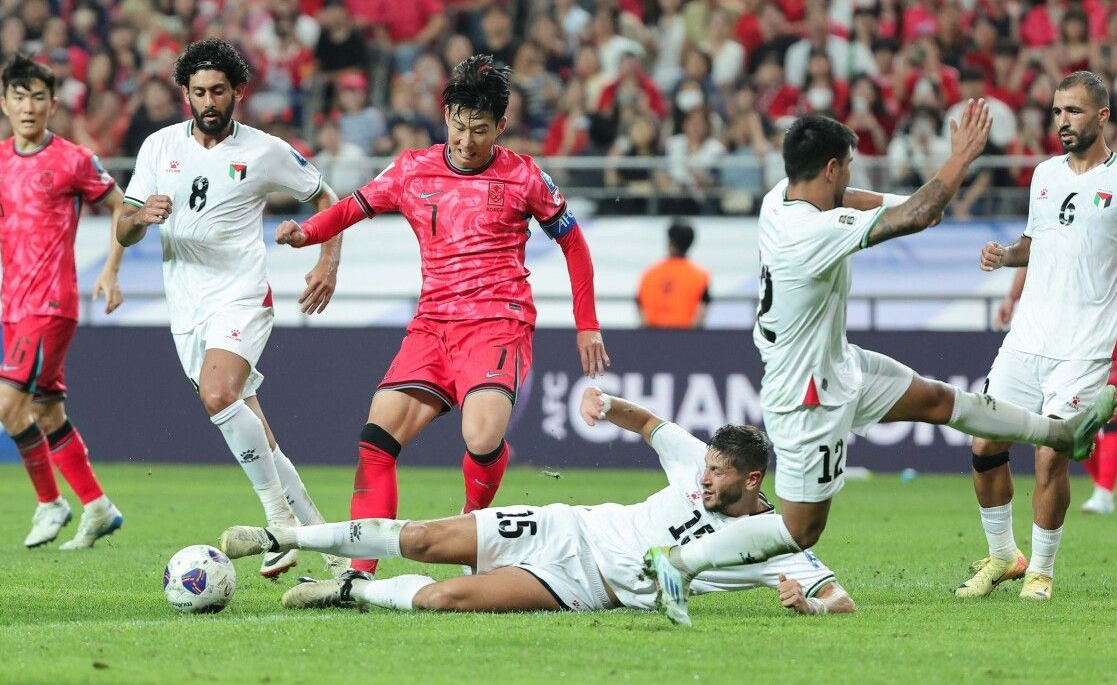 日本队客场逼平澳大利亚，小组出线形式良好