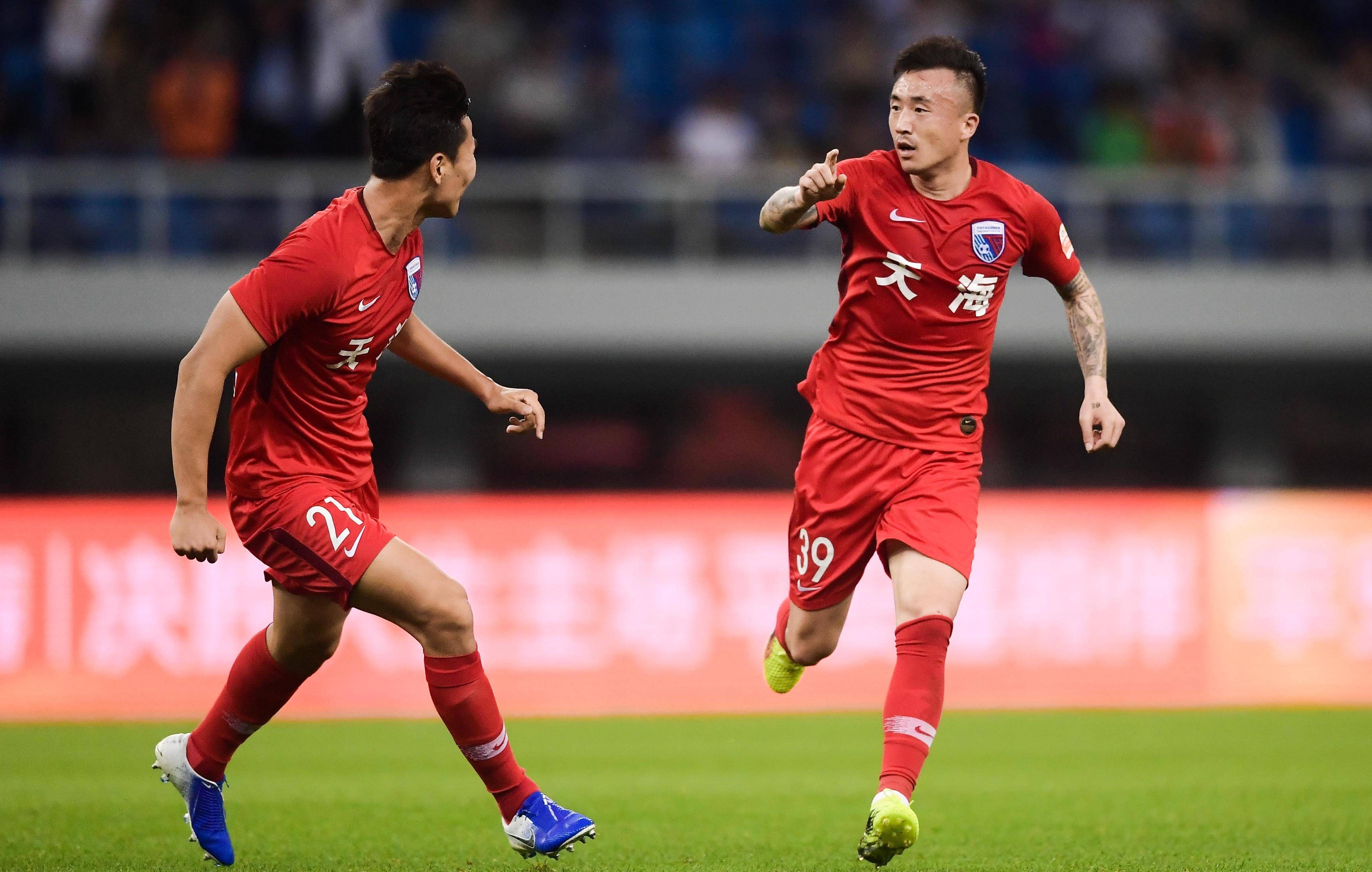 河南建业喜获大胜,积分榜排名一路攀升 河南建业喜获大胜,积分榜排名一路攀升