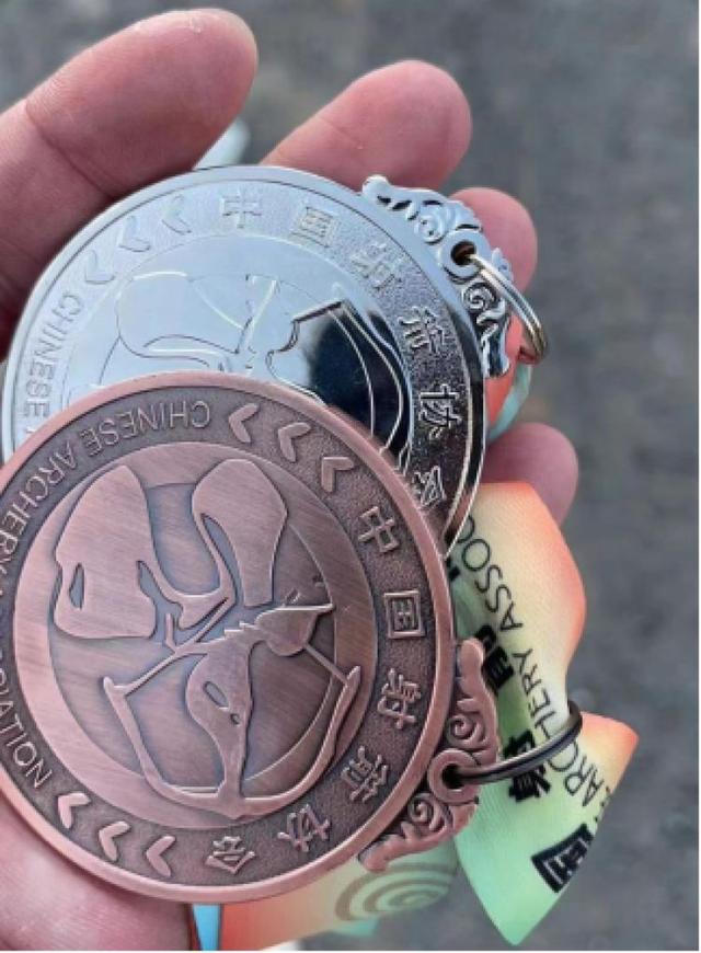 巴勒斯坦运动员实现突破,斩获奖牌 巴勒斯坦运动员实现突破,斩获奖牌