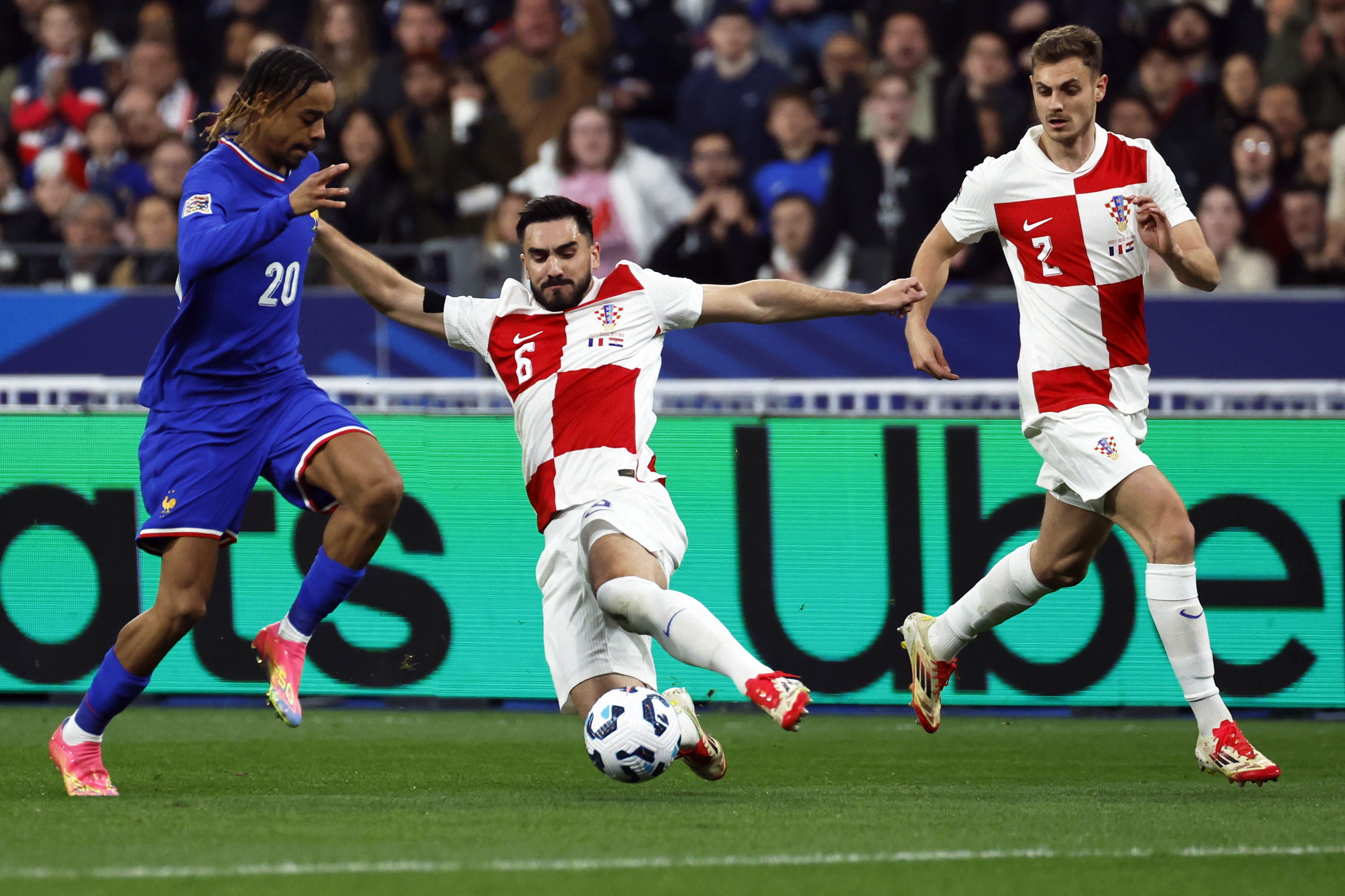 超清晰直播，欧国联比赛全程在线观看的简单介绍