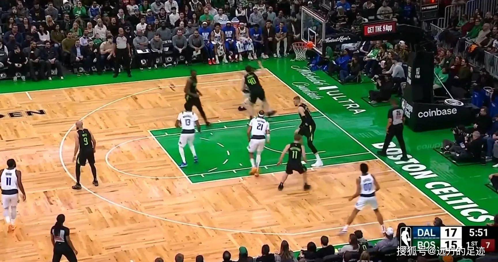 关于独行侠队在全球篮球联赛中实现逆袭的信息