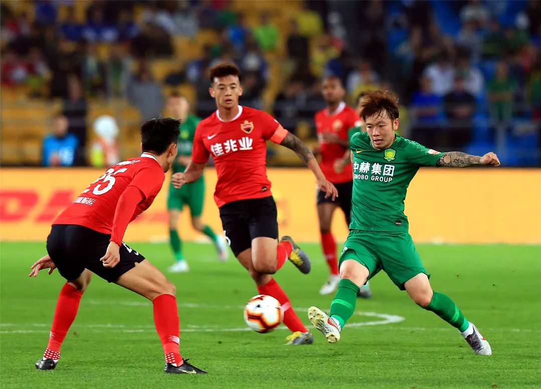 北京中赫国安主场胜深圳佳兆业，取得三连胜