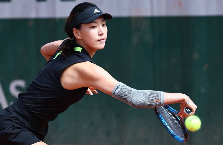 北京中赫继续取得关键胜利，击败广州建福