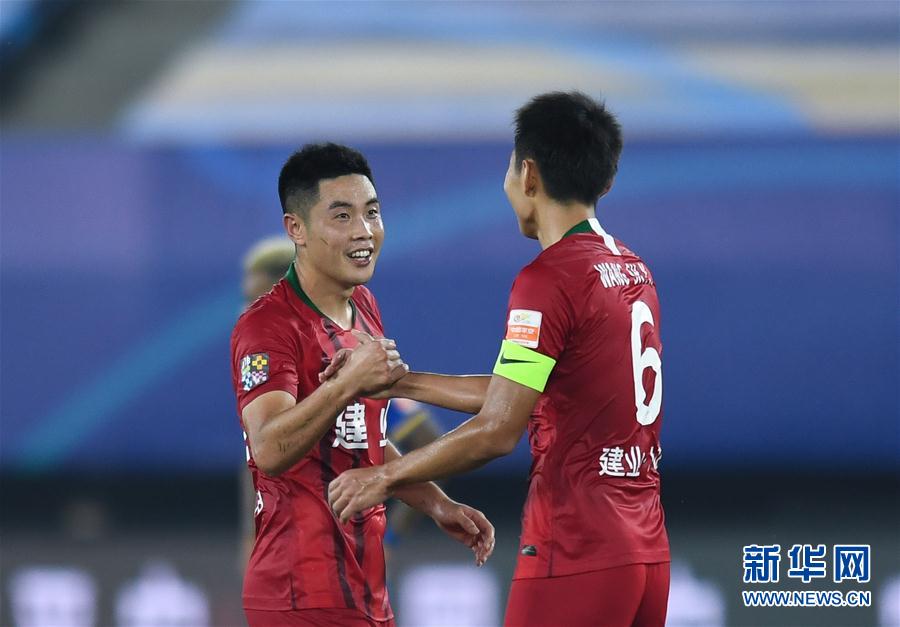 江苏苏宁客场不敌河南建业,连胜被终结 江苏苏宁客场不敌河南建业,连胜被终结