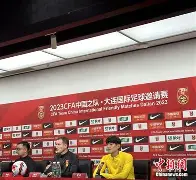 亚琛主场大捷,望进步冲击前三位置 亚琛主场大捷,望进步冲击前三位置