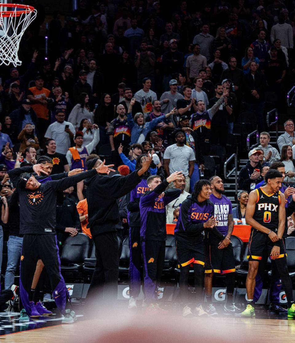 力挽狂澜的扳平进球,球队成功实现逆转 力挽狂澜的扳平进球,球队成功实现逆转