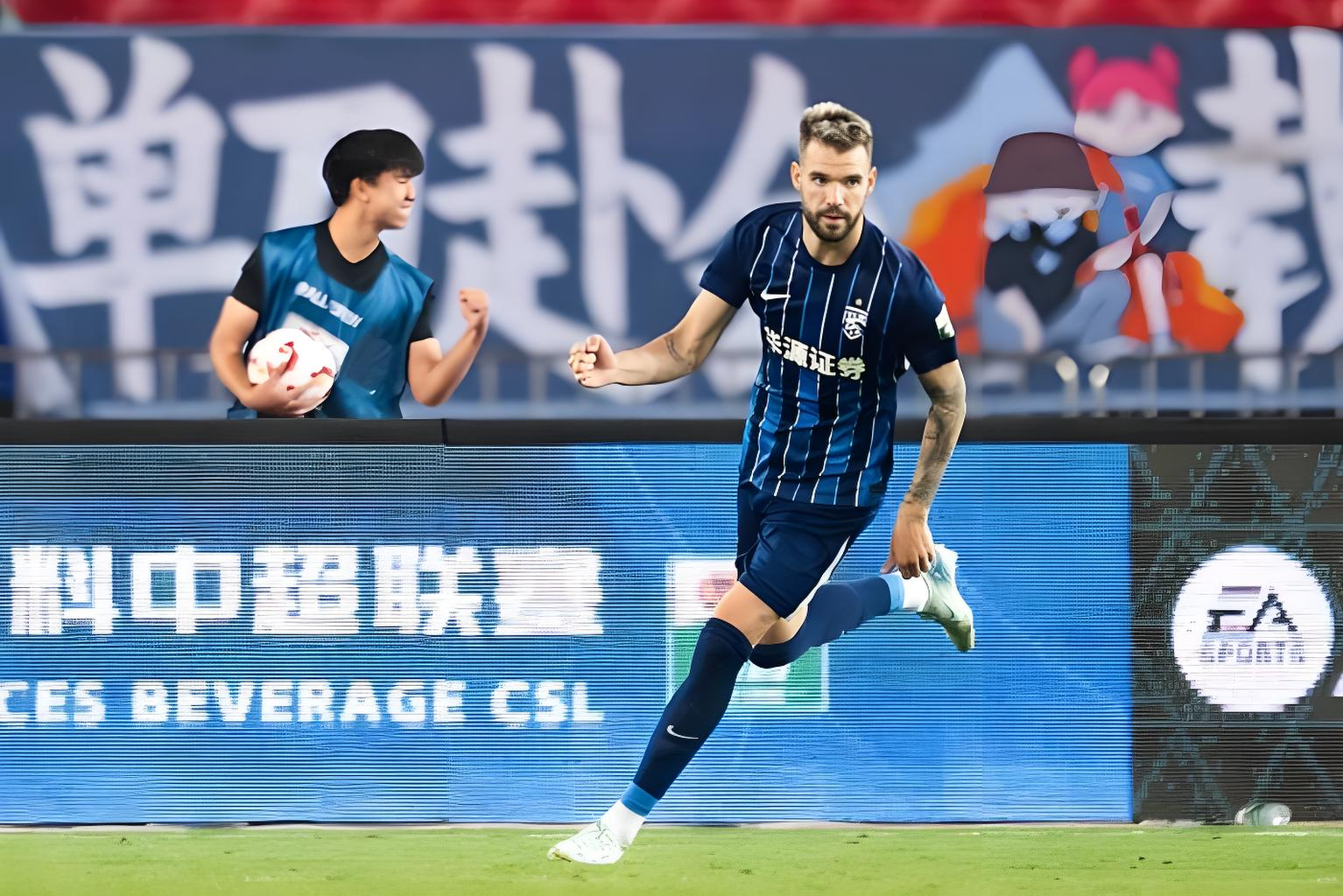 外援破门达阵!球队晋级赛程更远 外援破门达阵!球队晋级赛程更远