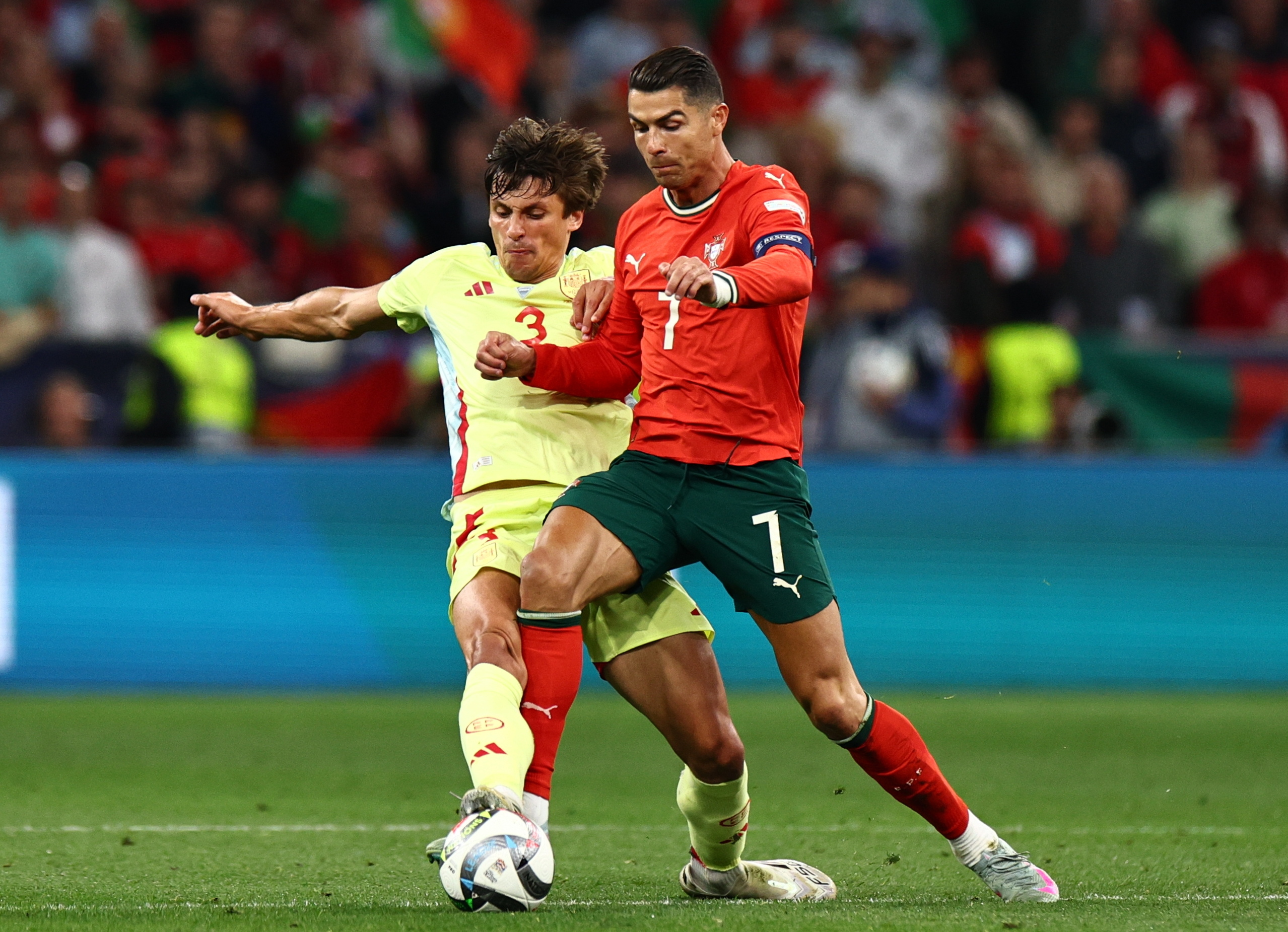 比利时2-1战胜葡萄牙，罗季高建功