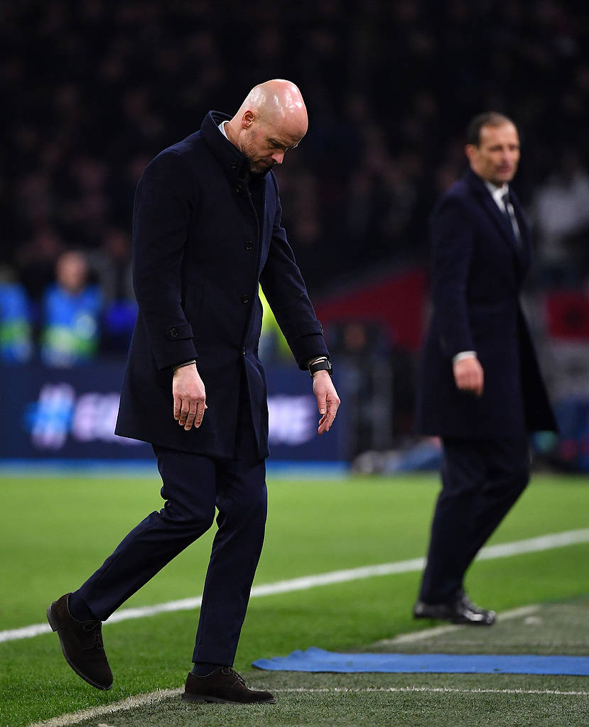 曼联队员遭遇困境,教练组面临考验 曼联队员遭遇困境,教练组面临考验