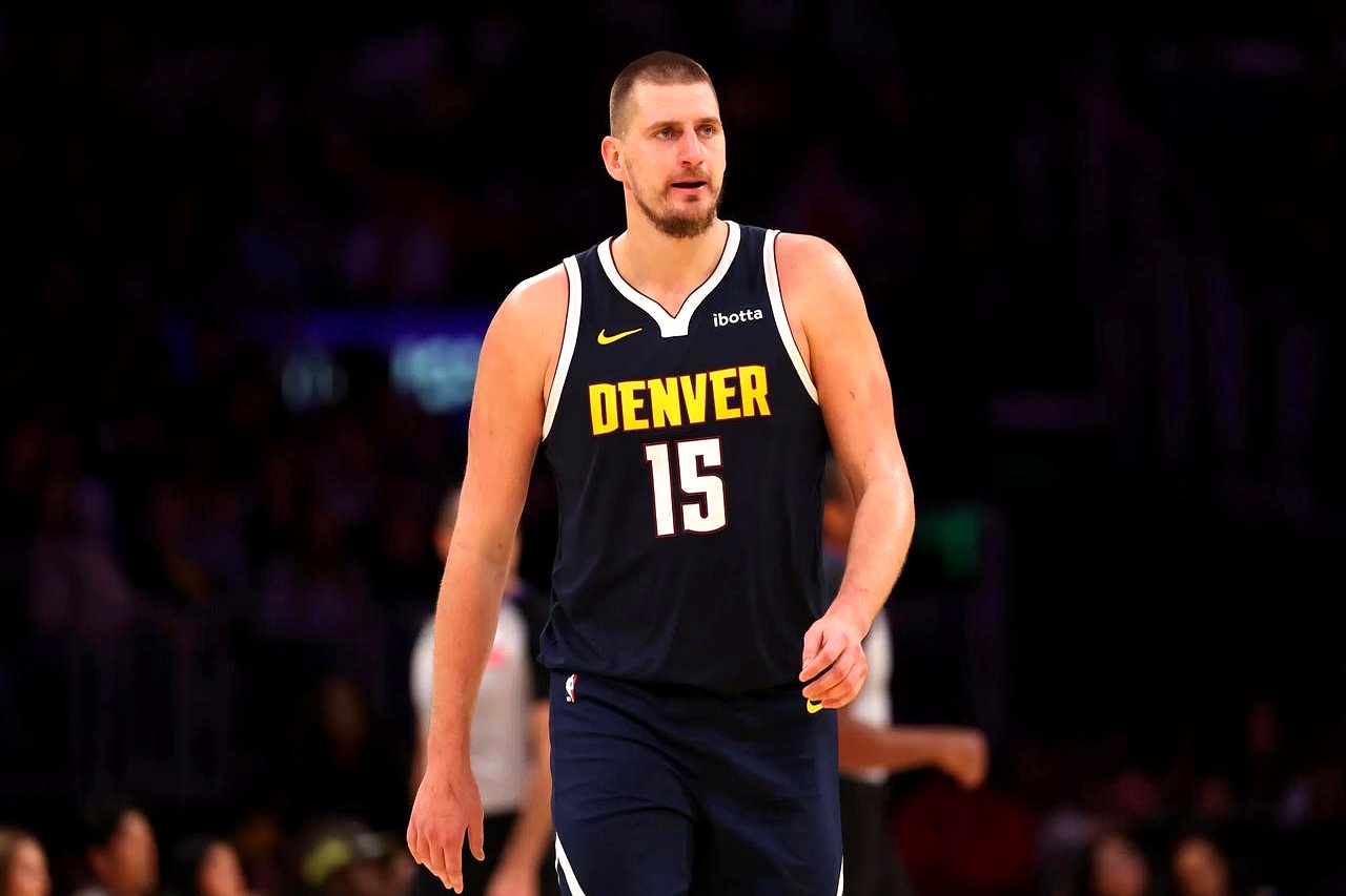 尼克斯队交易得到掘金队前锋凯南·贝茨-迪阿普的简单介绍 尼克斯队交易得到掘金队前锋凯南·贝茨-迪阿普的简单介绍