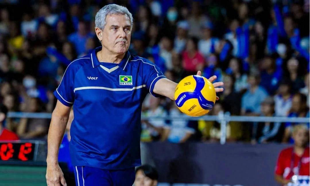 巴西排球队获得金牌,实力值得肯定 巴西排球队获得金牌,实力值得肯定