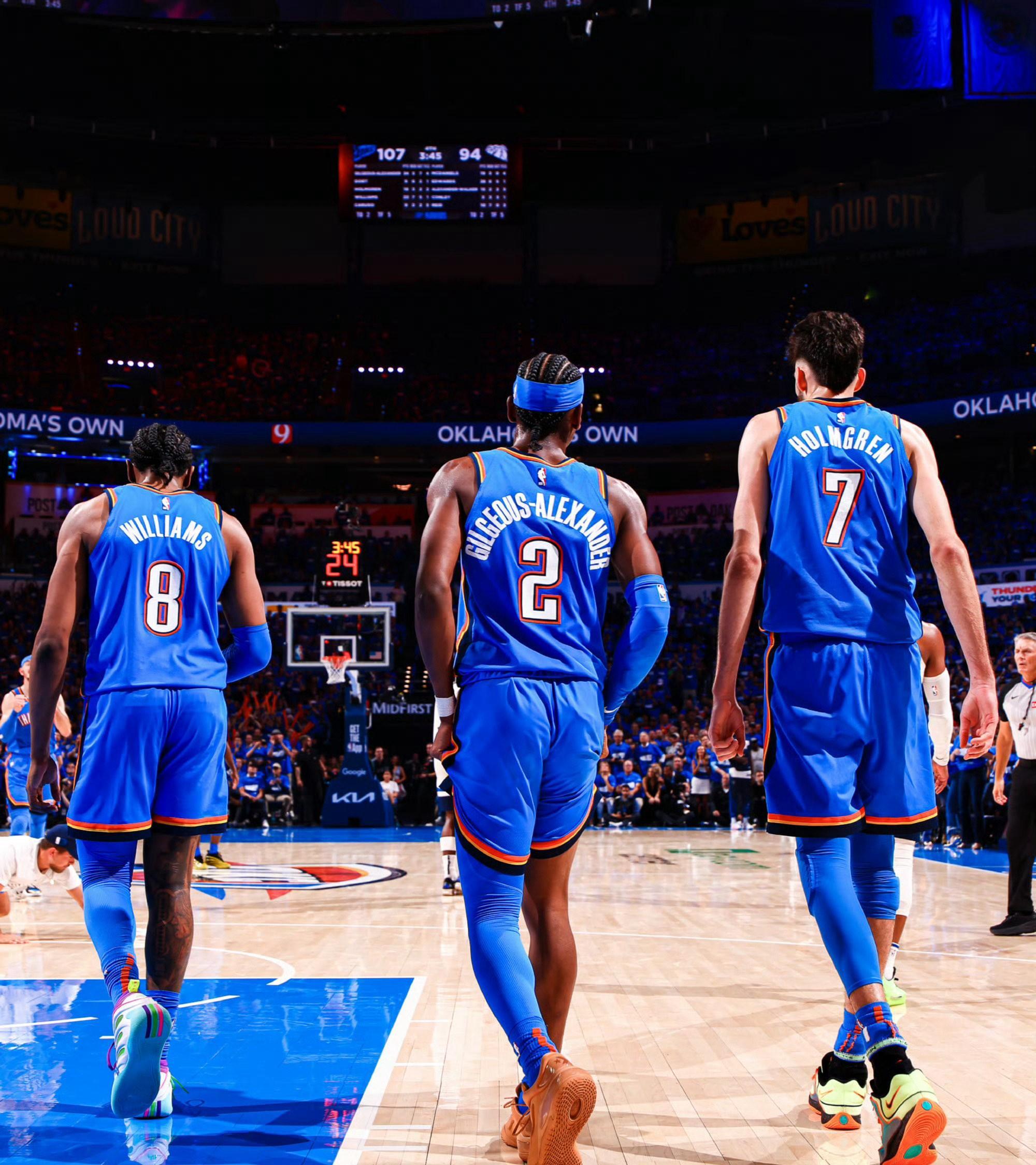 快船队横扫凯尔特人,继续保持不败 快船队横扫凯尔特人,继续保持不败