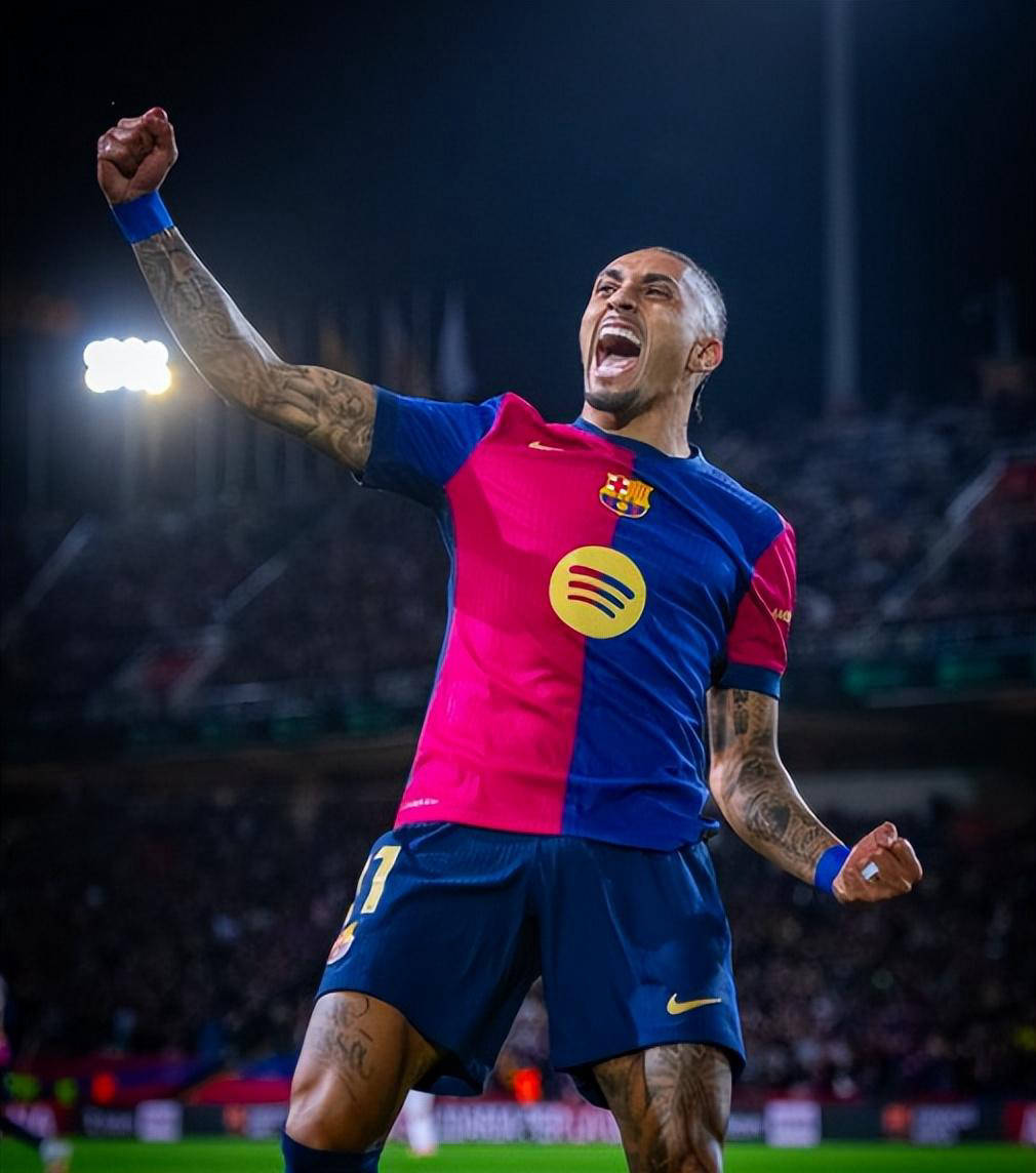 瓦伦西亚惨败：凯尔维特连入三球完胜对手