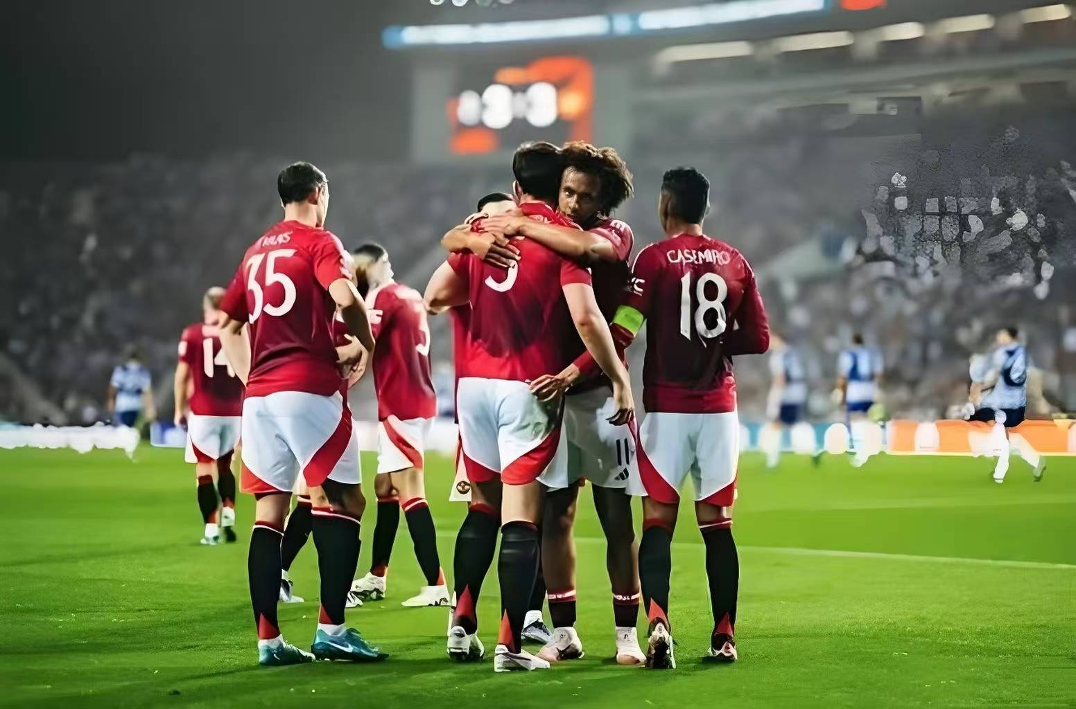 曼联客场逆转取胜，积分榜位置上升