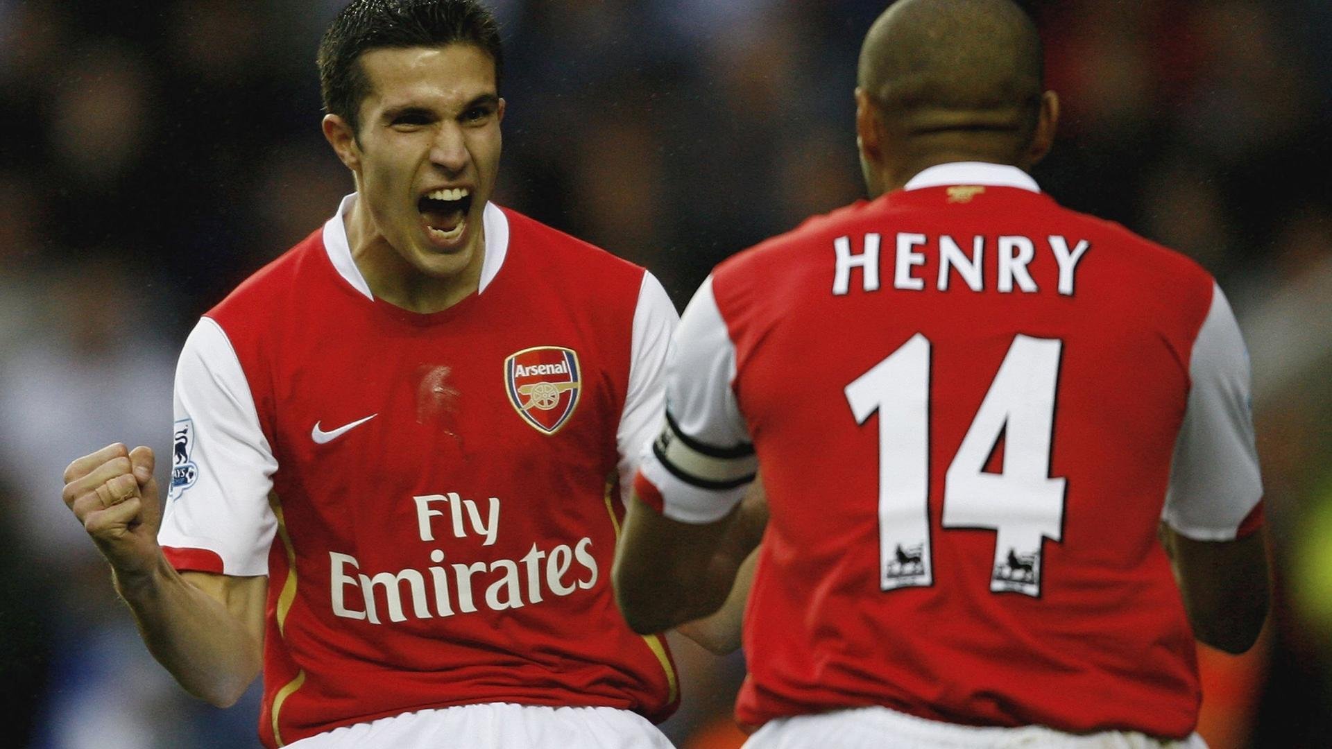 F1新赛季揭幕战之夜,阿什拉夫上演赛道教授的完美课堂